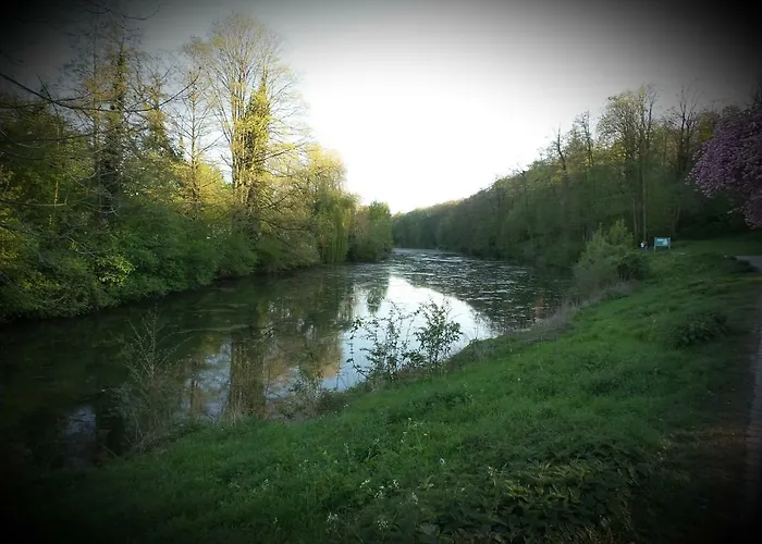 Erdgeschosswohnung Im Stadtzentrum Appartement *